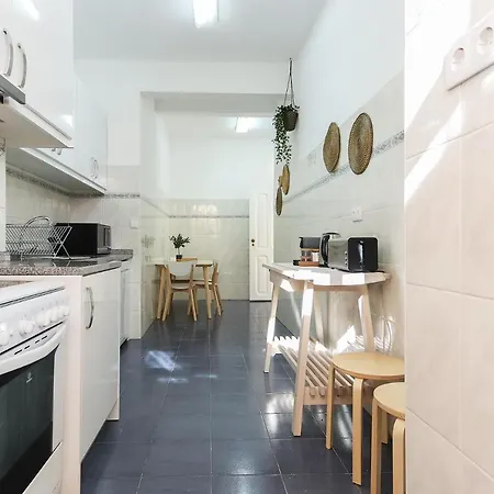 Charming Avenida By Homing Lejlighed *