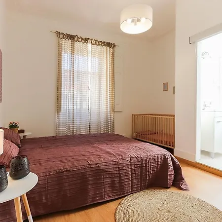 Apartamento Charming Avenida By Homing *