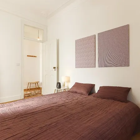 Charming Avenida By Homing * Lisboa