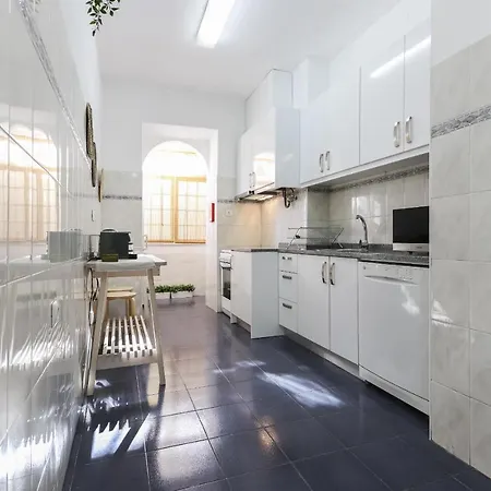 Apartamento Charming Avenida By Homing *