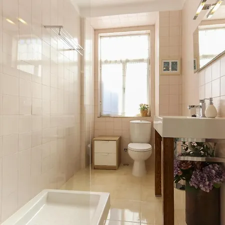 Charming Avenida By Homing Lissabon